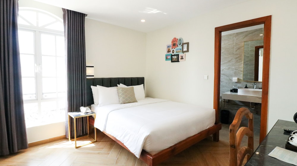 Deluxe Double Room photo 2