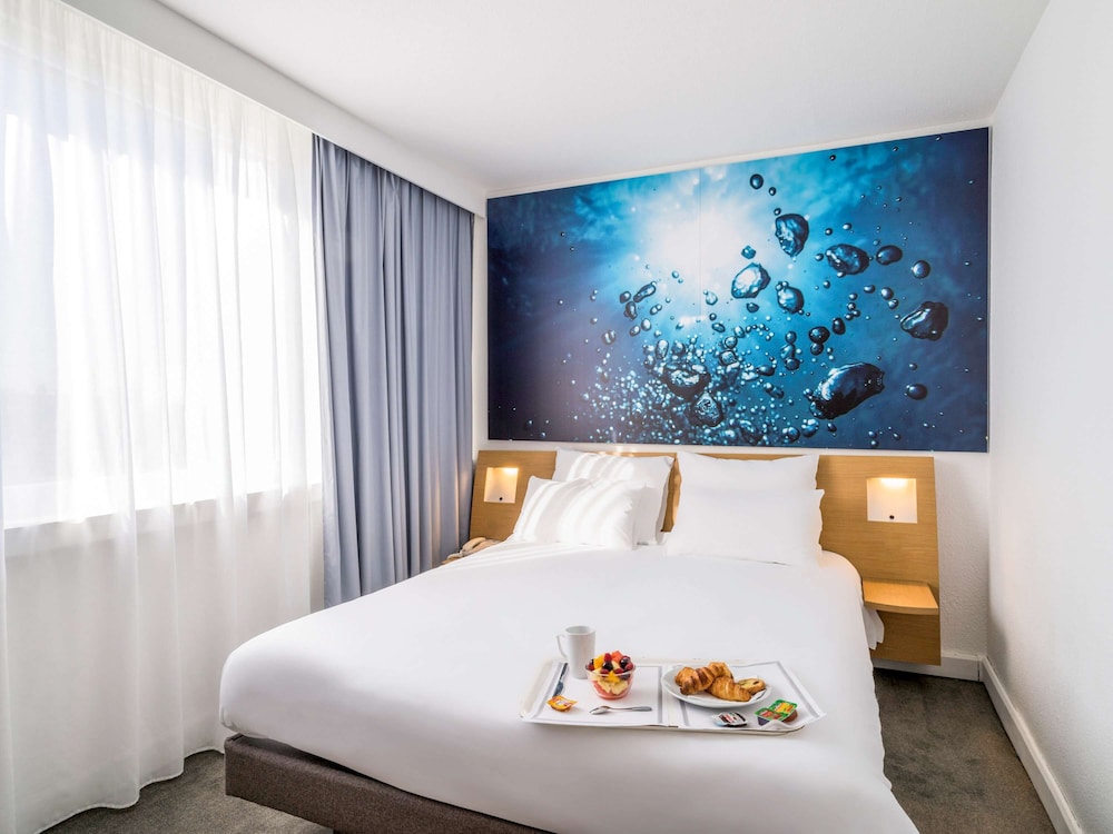 Classic Room, Multiple Beds - Photo 1