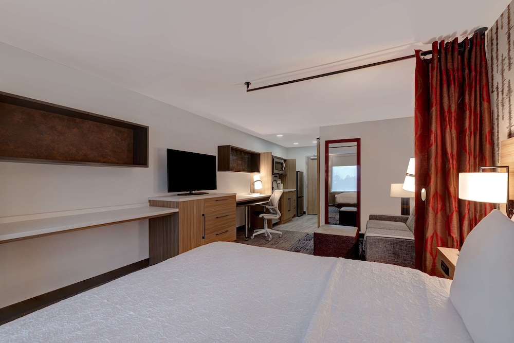 Studio Suite, 1 Queen Bed, Accessible (Hearing ) photo 2