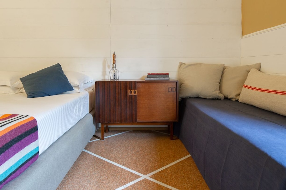 Junior Triple Room, Balcony
