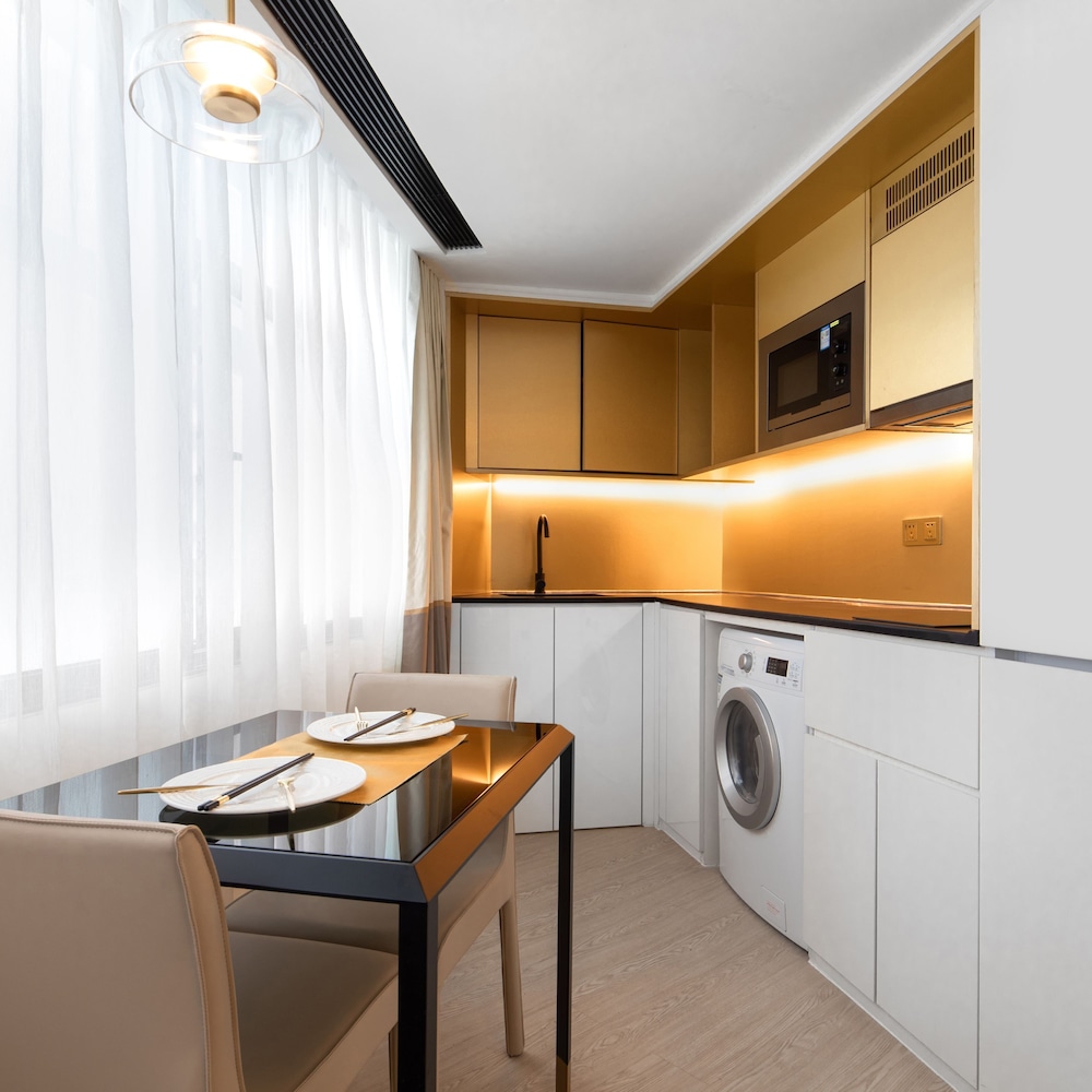Superior Suite, Non Smoking - Photo 13