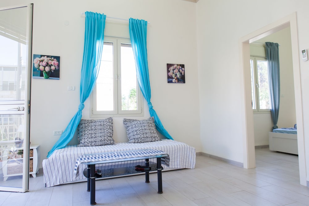 Comfort Suite, 1 Bedroom, Kitchen, Beachside photo 1