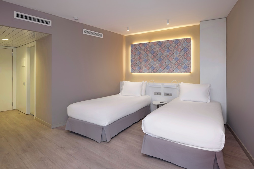 Twin Room (Single Use) photo 3