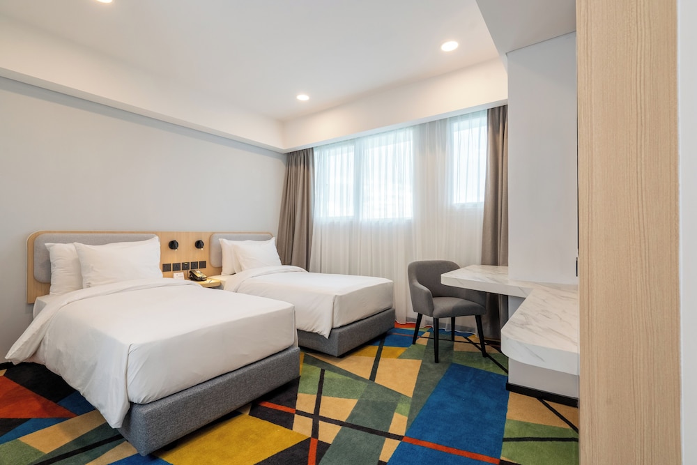 Standard Room, 2 Twin Beds photo 3