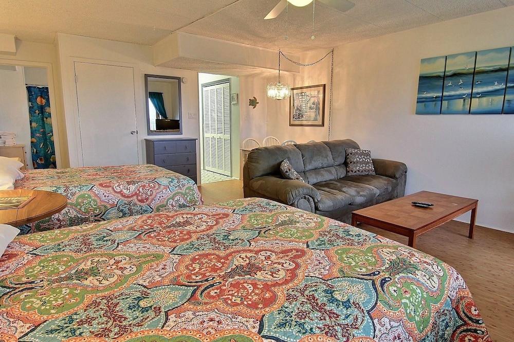 Condo, 1 Bedroom