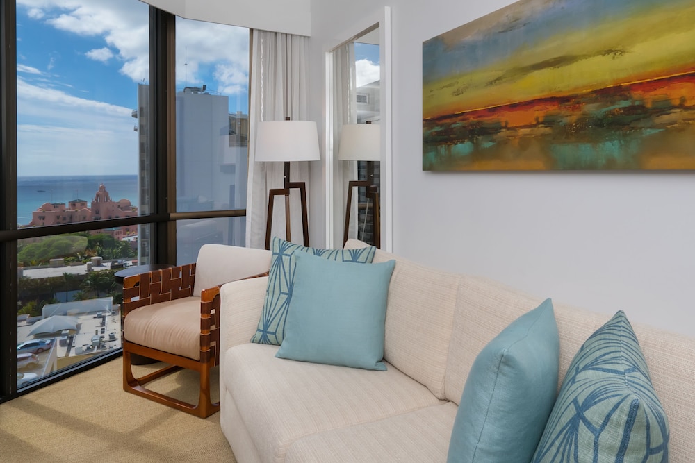 Suite, Ocean View