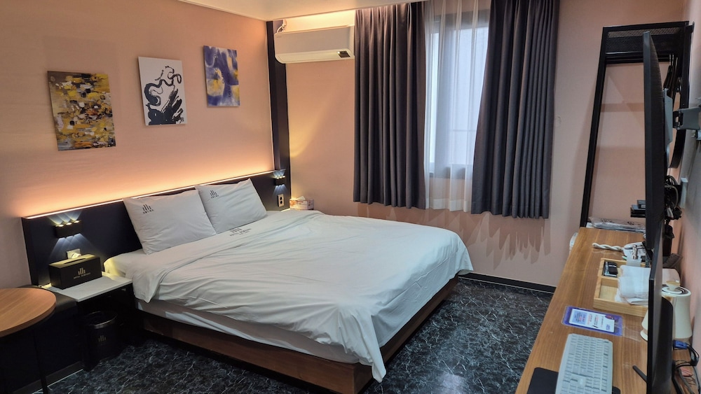 Standard Room, Non Smoking
