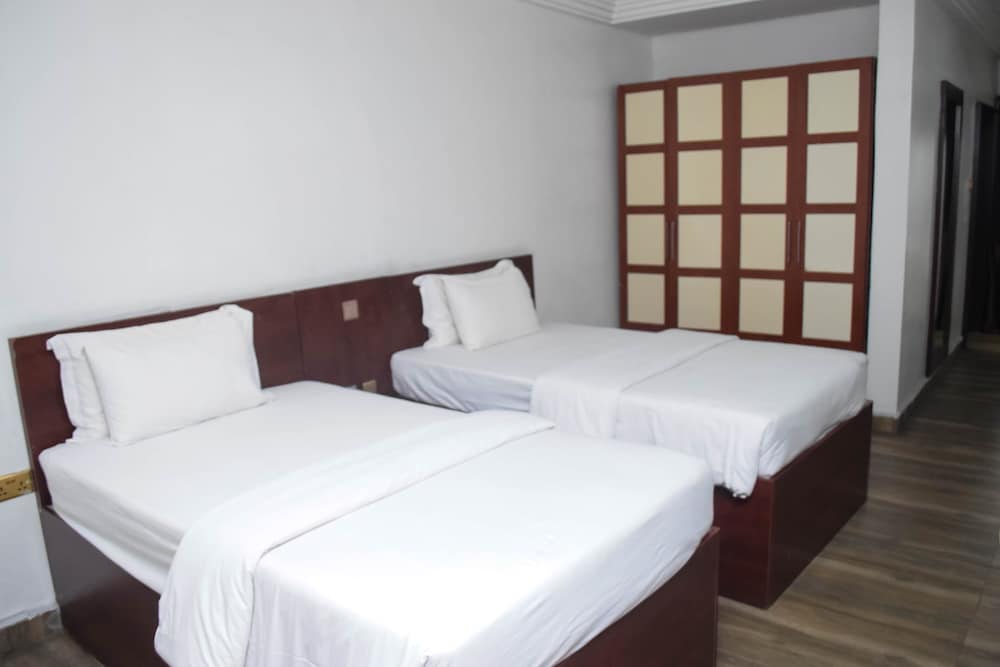 Executive Twin Room photo 1