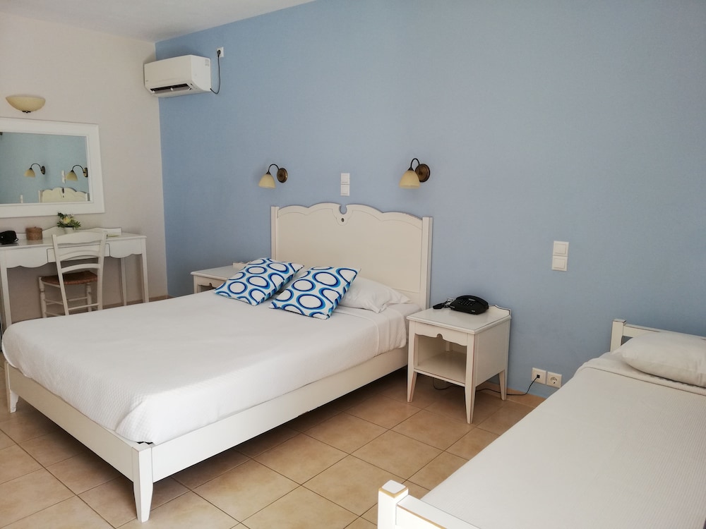 Junior Studio Suite, 1 Bedroom photo 2