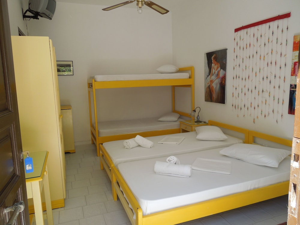Triple Room photo 1