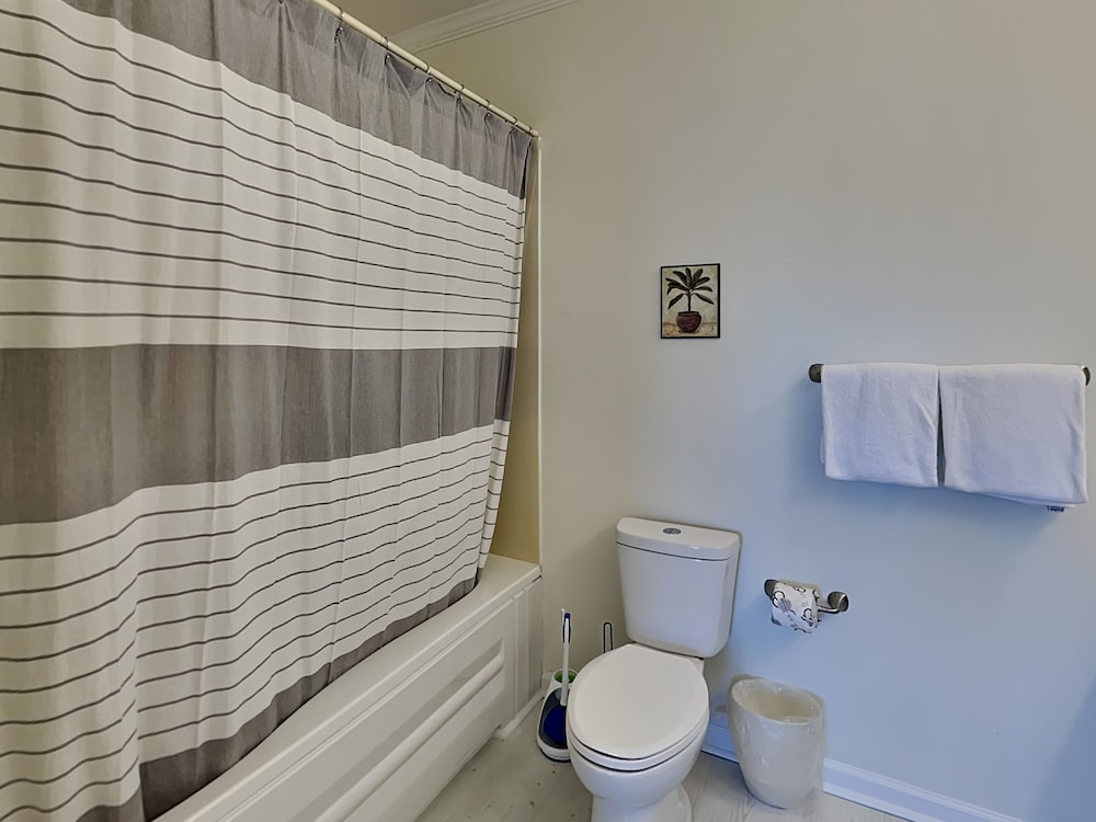 Condo, Multiple Beds, Balcony, Ocean View (#307 - No Pets) photo 3
