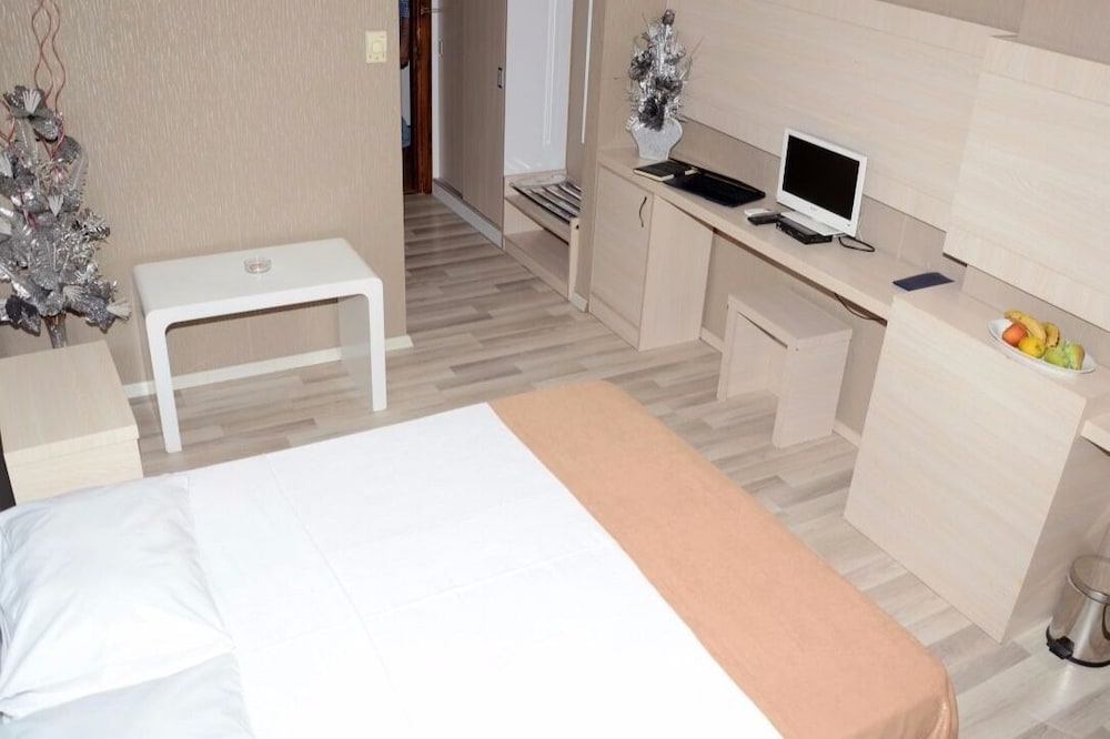 Suite photo 1