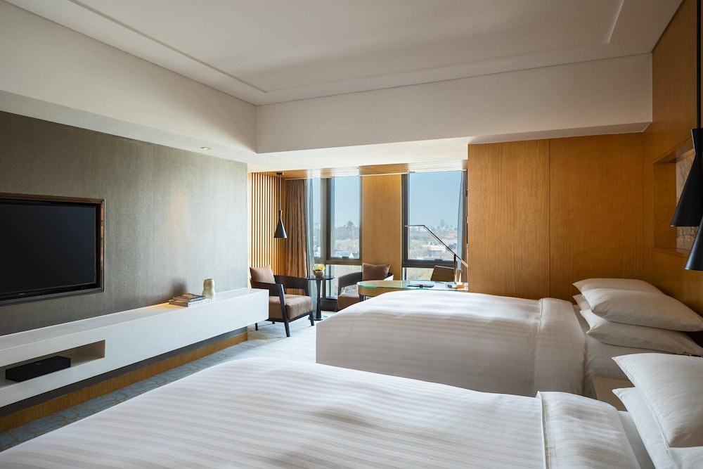 Club Room, 2 Double Beds - Photo 1