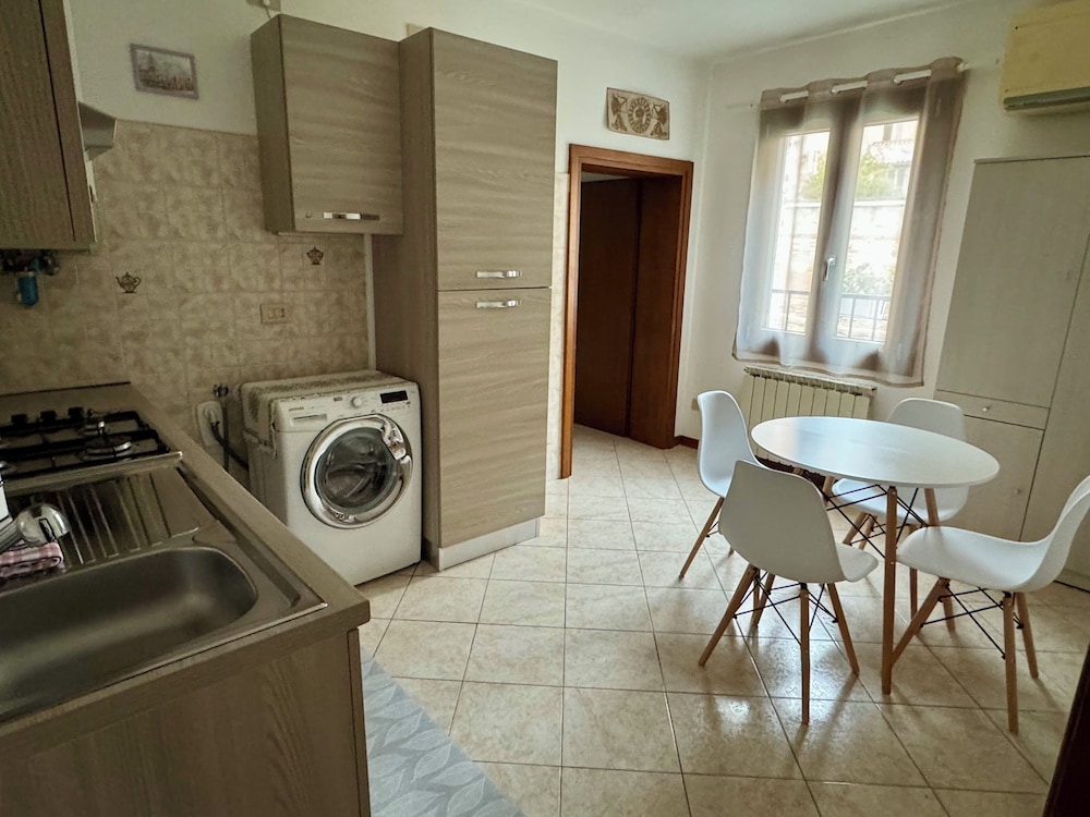 Apartment, City View photo 3