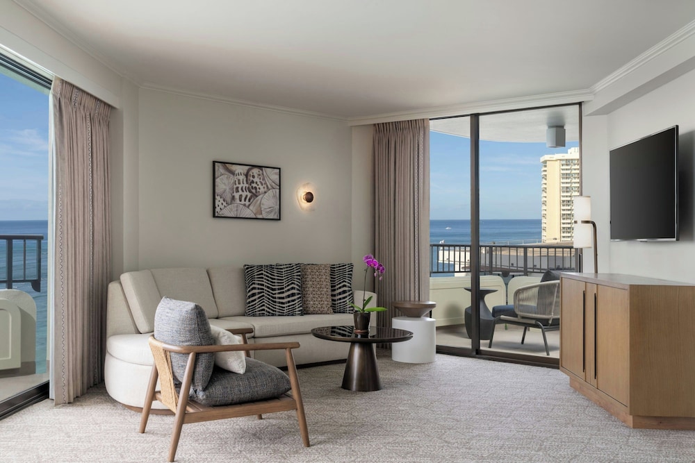 Suite, 1 Bedroom, Oceanfront - Photo 7