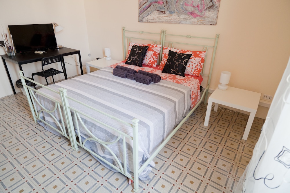 Standard Double Room (Stanza 4)