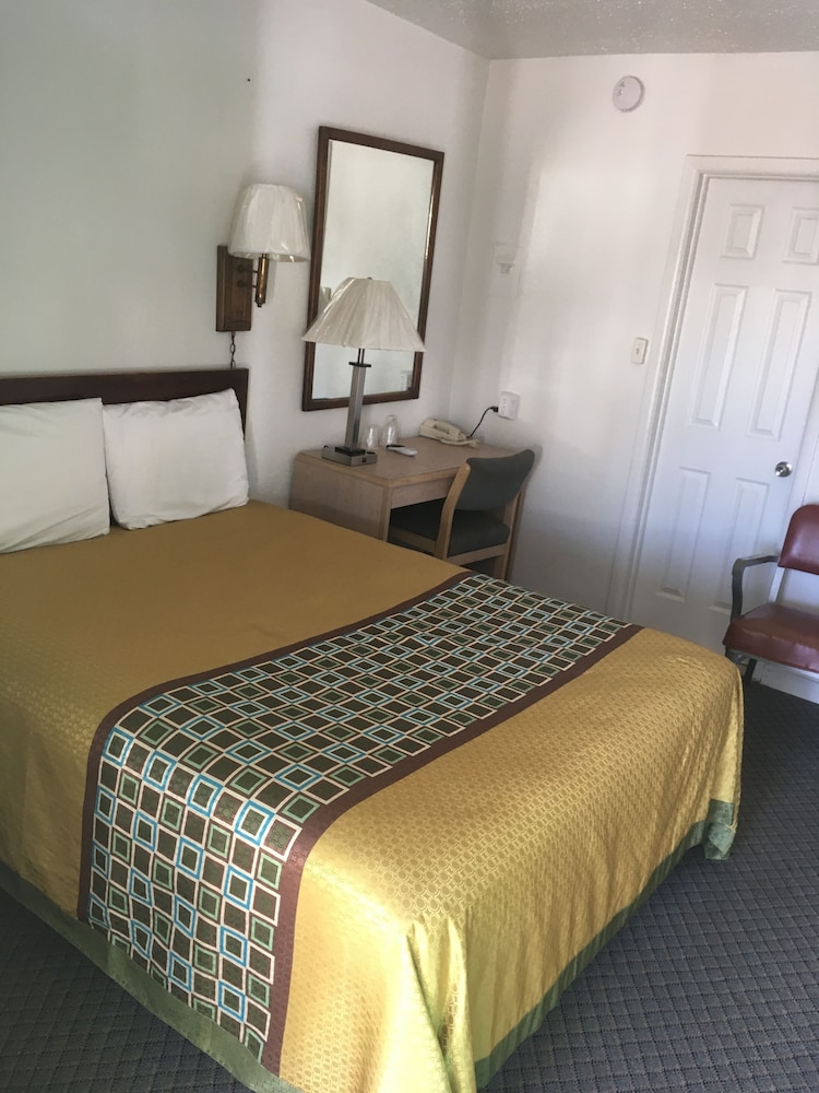 Standard Room photo 1