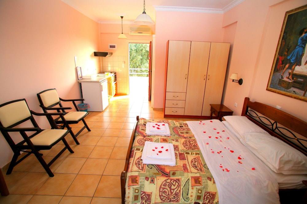 Double Room photo 2