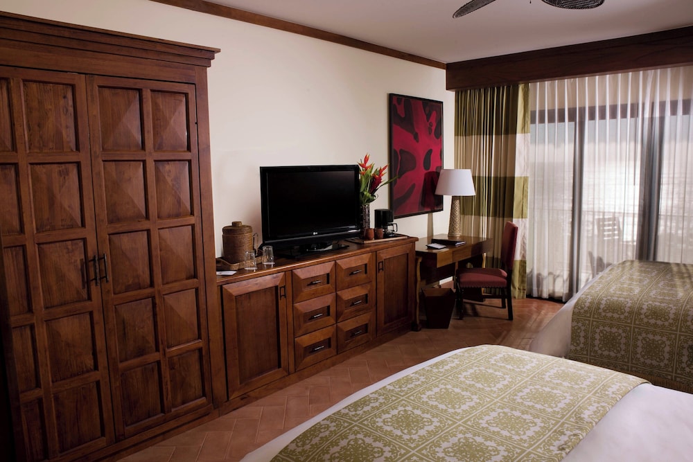 Deluxe Room, 2 Double Beds, Balcony - Photo 6