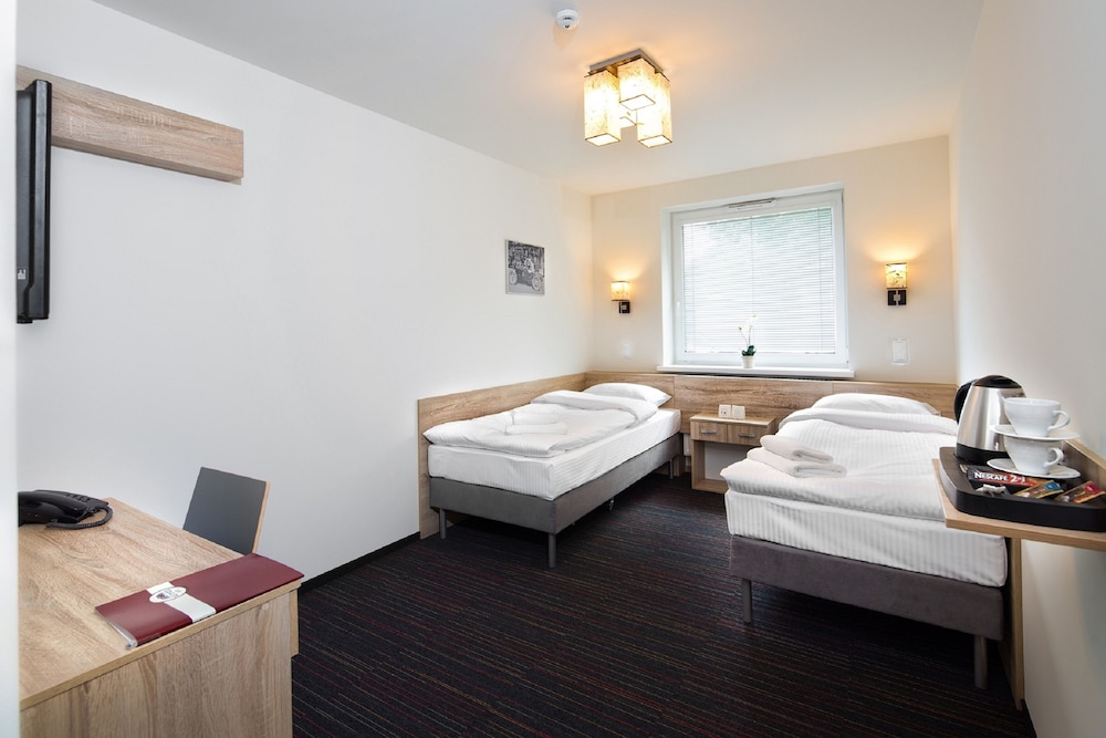 Double or Twin Room photo 1