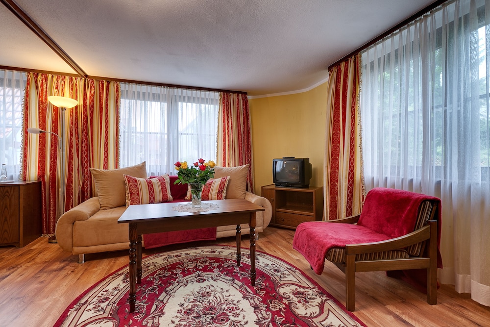 Basic Double Room