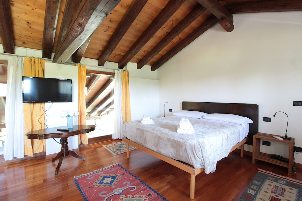 Classic Room - Photo 3