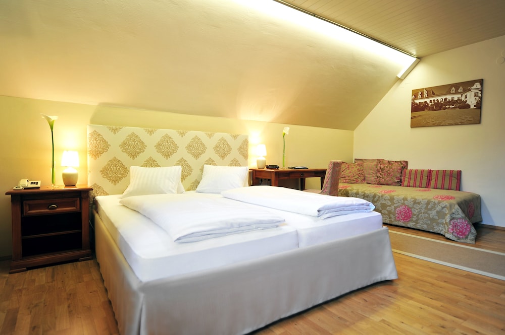Superior Double Room - Photo 2
