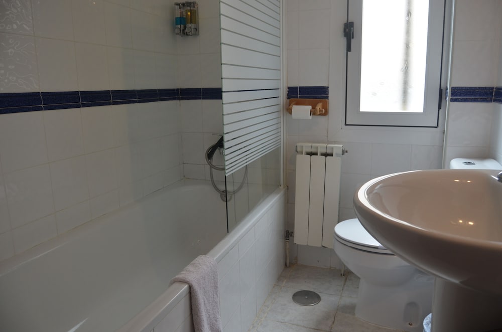 Double Room, Ensuite (NUMERO 7) photo 3