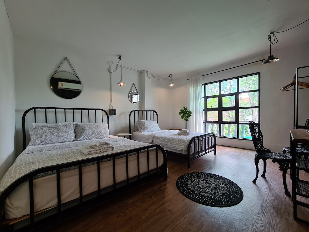 Classic Triple Room photo 1