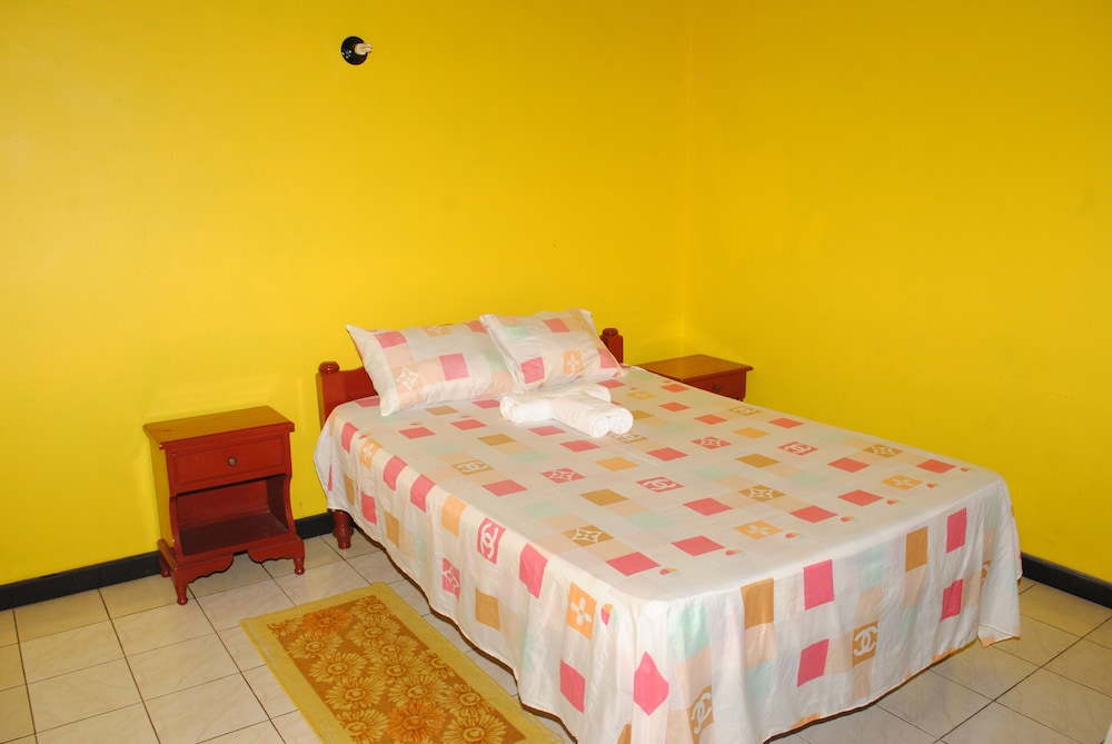 Standard Room, 1 Double Bed (with Ceiling Fan)