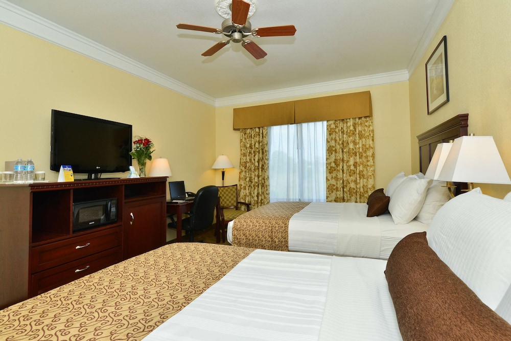 Standard Room, 2 Queen Beds, Accessible
