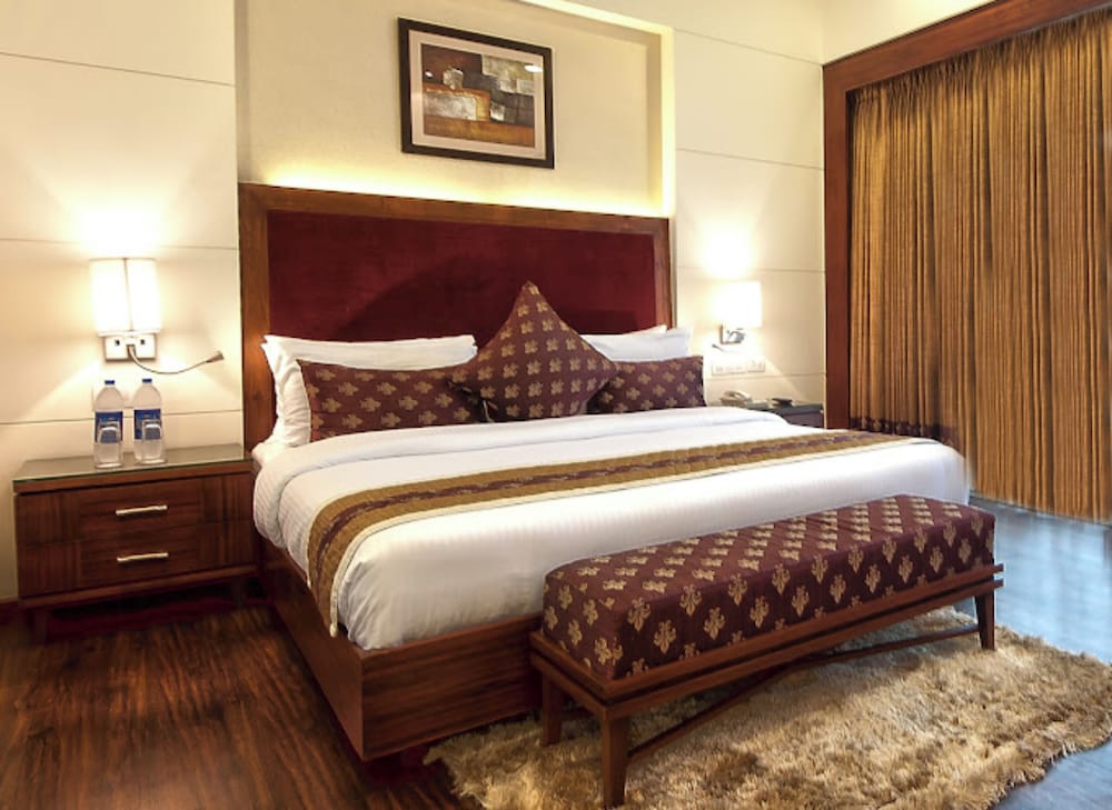 Executive Double Room, Balcony photo 3