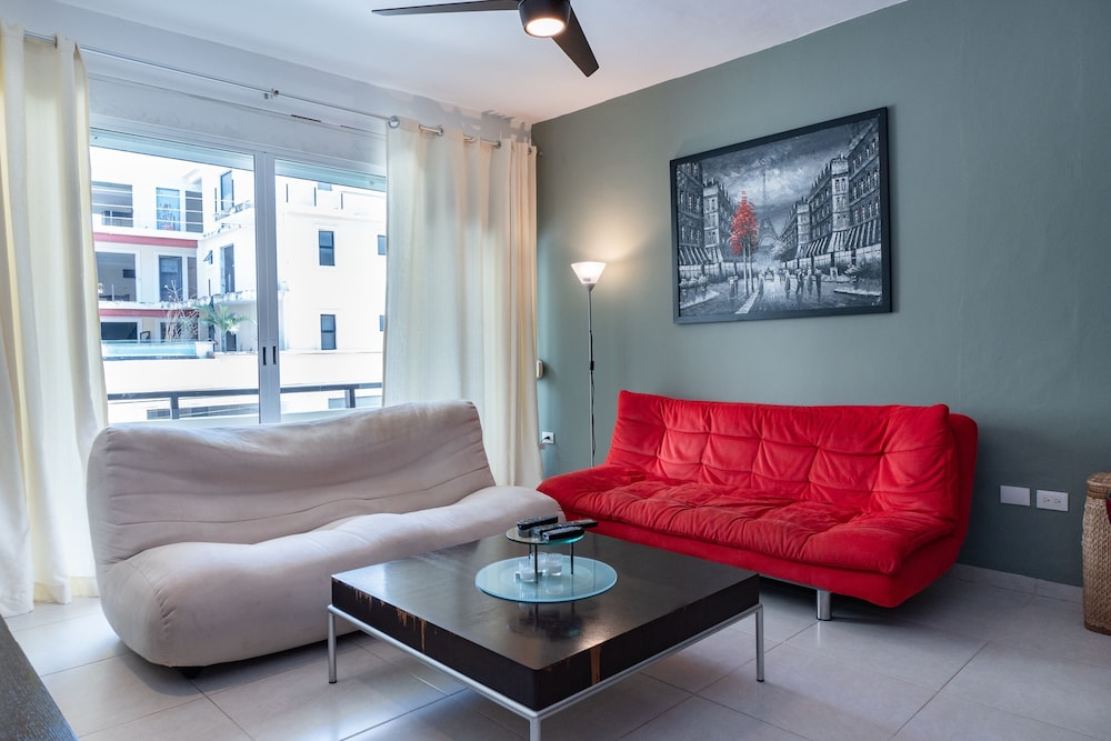 Condo, 2 Bedrooms