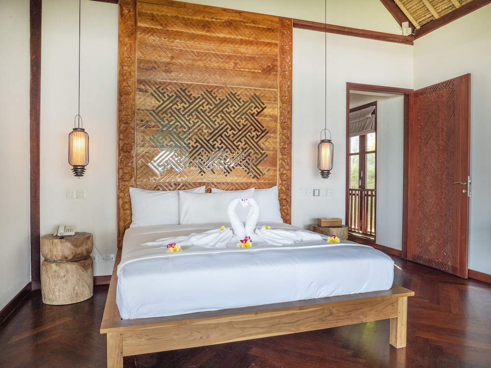 Luxury Villa, 3 Bedrooms, Private Pool, Beachfront photo 1