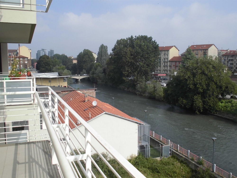 Comfort Apartment, River View