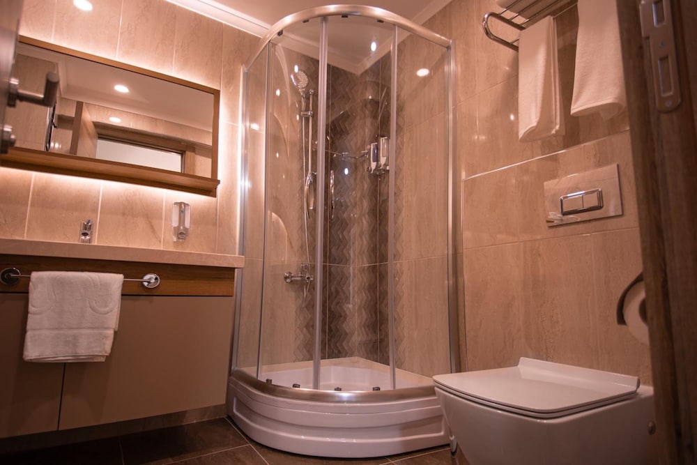 Standard Double Room, City View - Photo 6