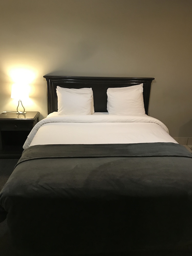 Comfort Double Room, 2 Queen Beds photo 2