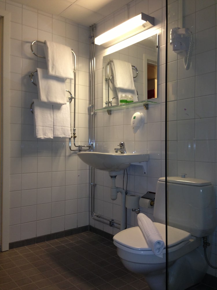 Triple Room - Photo 11