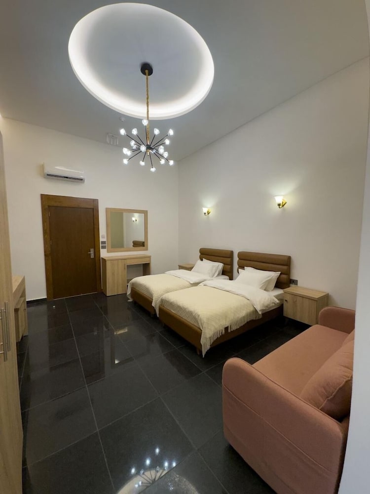 Comfort Room photo 2