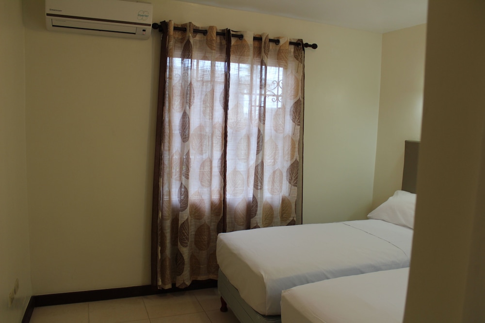 Deluxe Apartment, 2 Bedrooms, Garden View photo 1