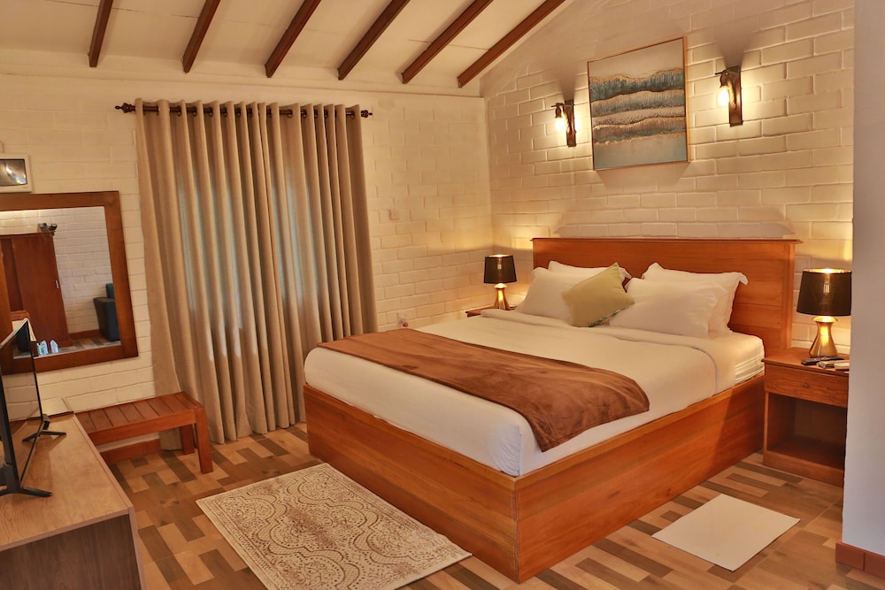 Standard Double or Twin Room photo 1