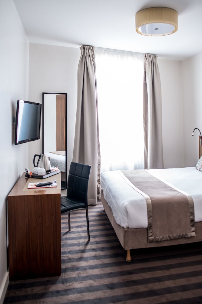 Standard Double Room photo 3