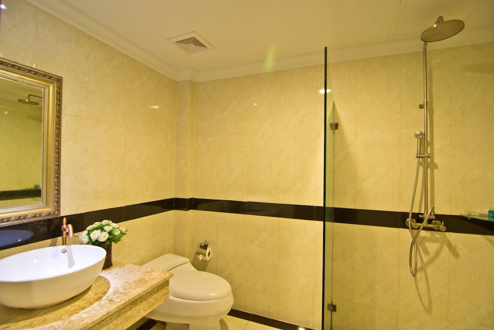 Deluxe Room - Photo 7