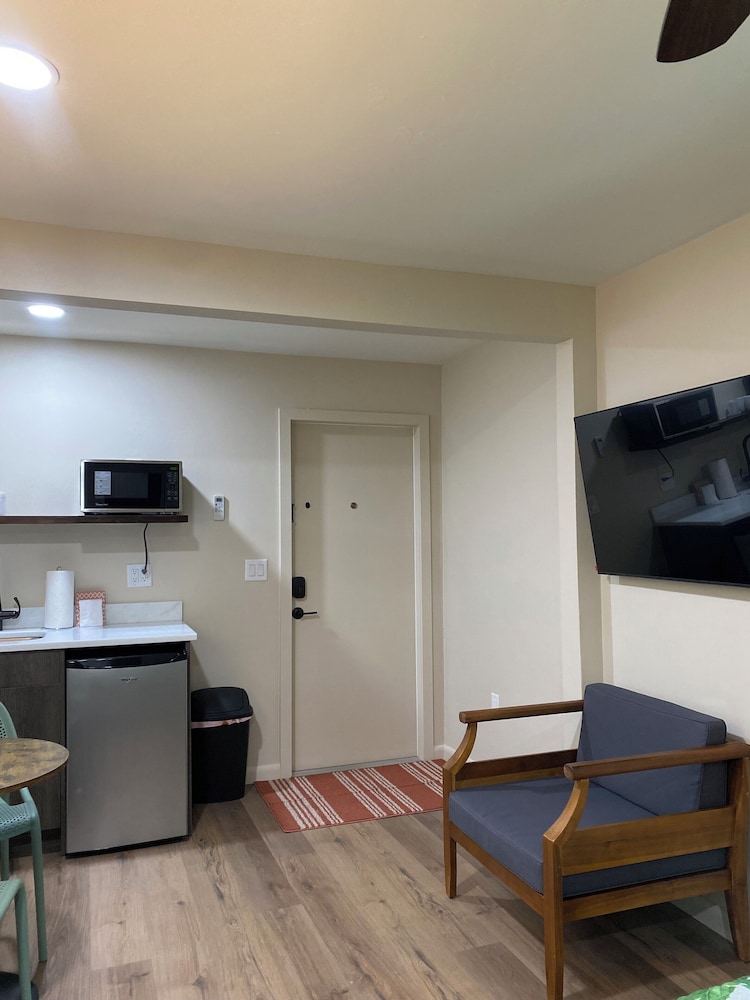 Basic Room, Balcony (Room 1-1) photo 1