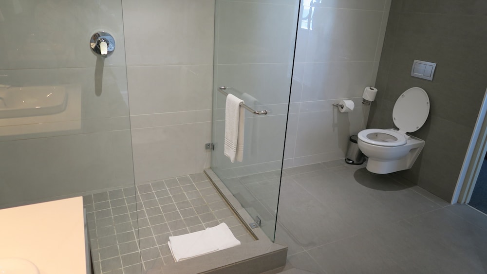 Standard Self Catering 2 bedroom Apartment - Photo 4