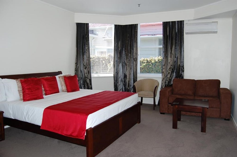 Executive Room, 1 King Bed - Photo 3