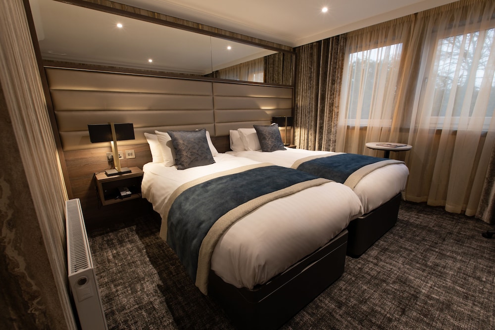 Classic Double/Twin/ Triple Room
