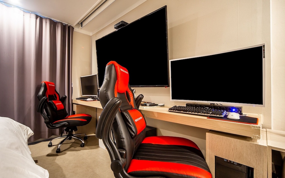 Room (VVIP-Breakfast (2PC Netflix)(Massage ) photo 3