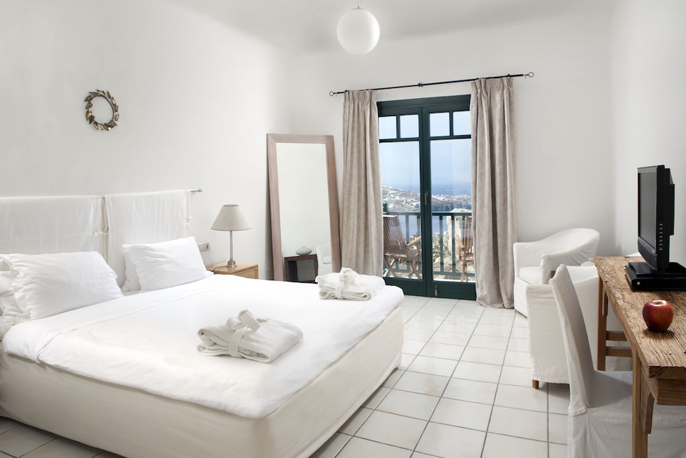 Superior Double or Twin Room, Sea View - Photo 4