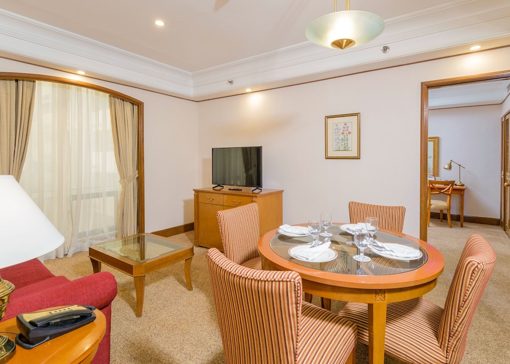 Two Bedroom Suite - Photo 13
